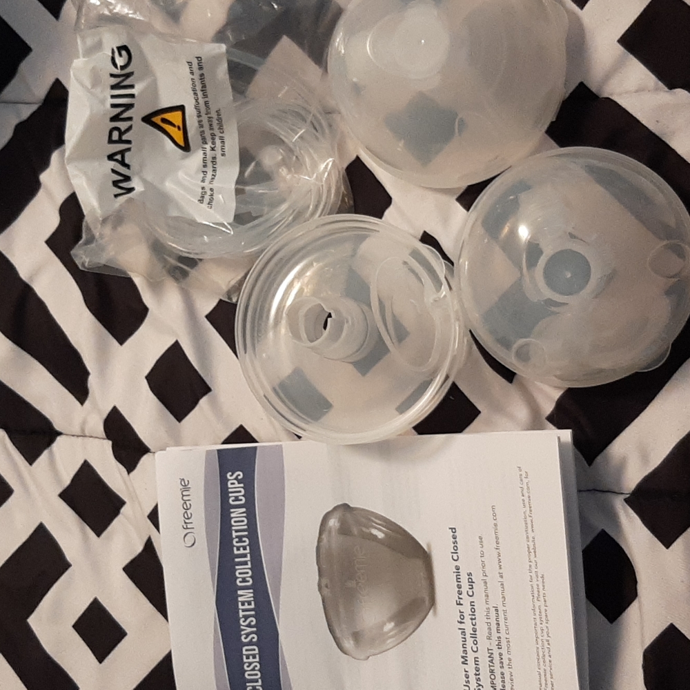 Freemie Collection Cups.